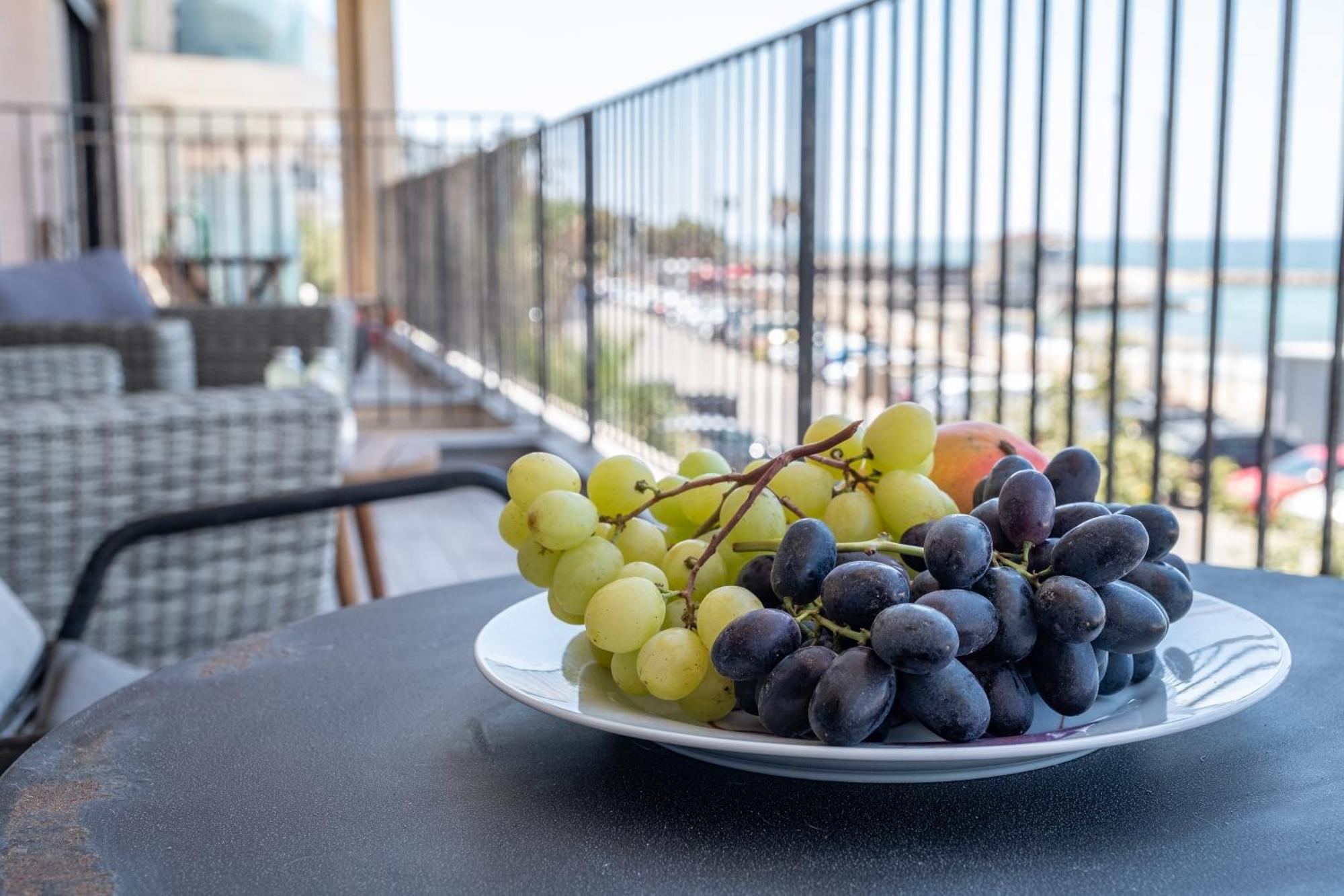 Bat Galim Full Sea View Balcony By Sea N' Rent Apartamento Haifa Exterior foto